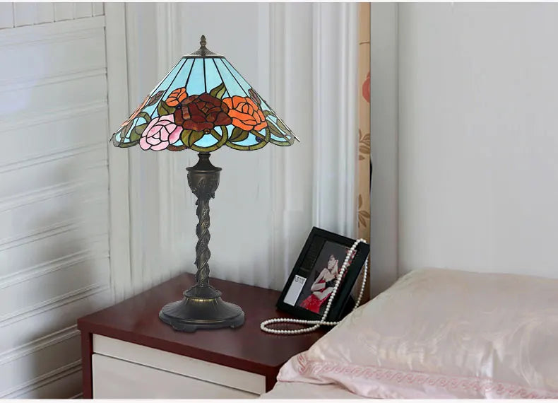 Classical 18" inches Blooming Rose Style Tiffany Table Lamp