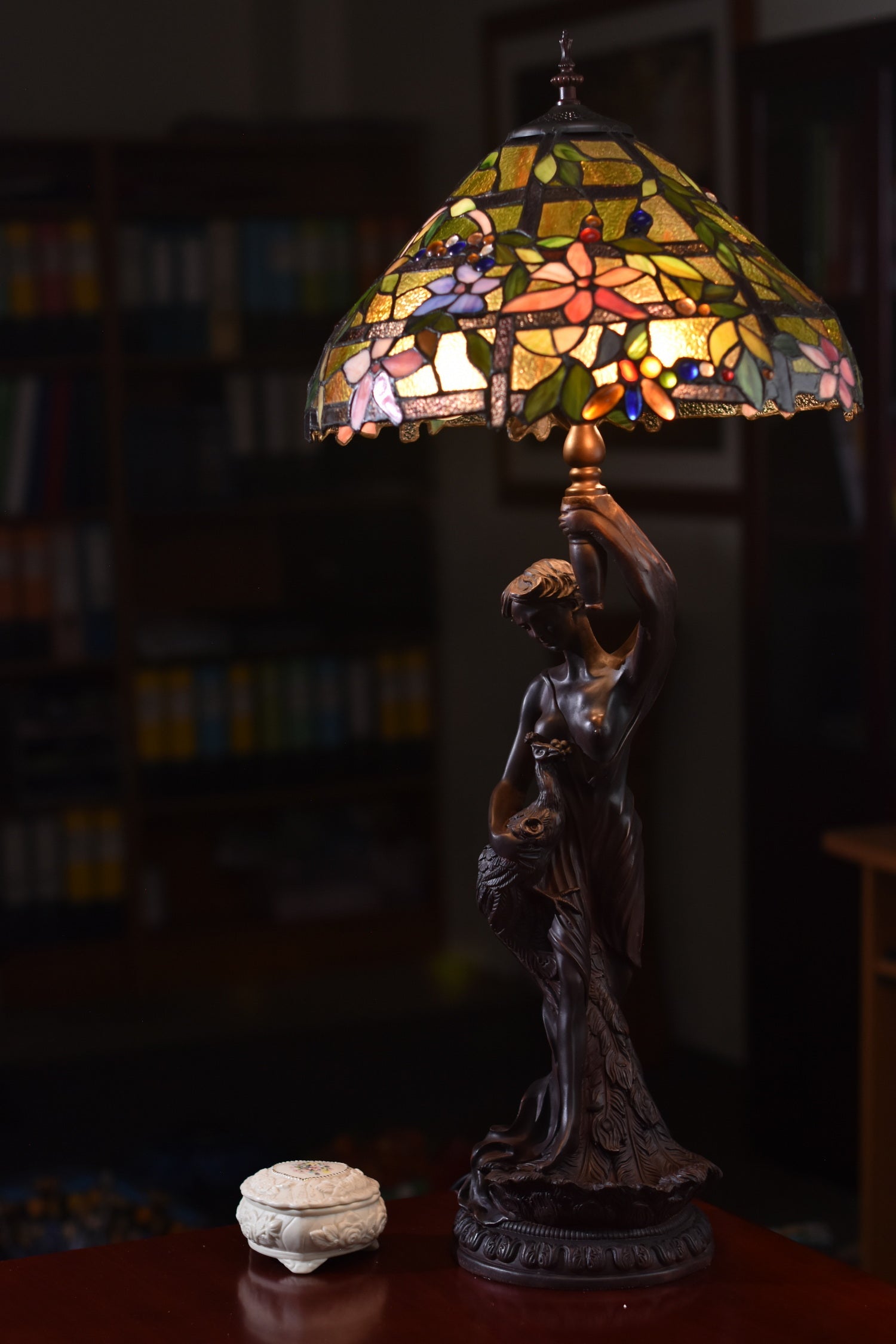 Limited Edition@16“ Flower Trellis Fieldstone Stained Glass Tiffany Table Lamp with Lady peacock Base