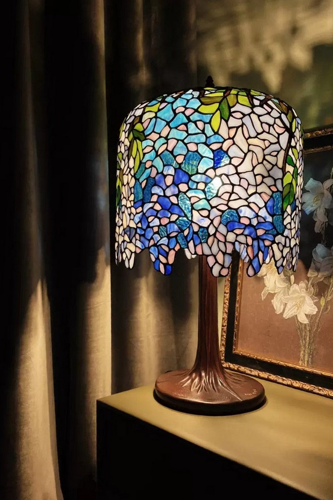 Limited Edition@Blue Wisteria Tiffany Stained Glass Table Lamp with Trunk Base