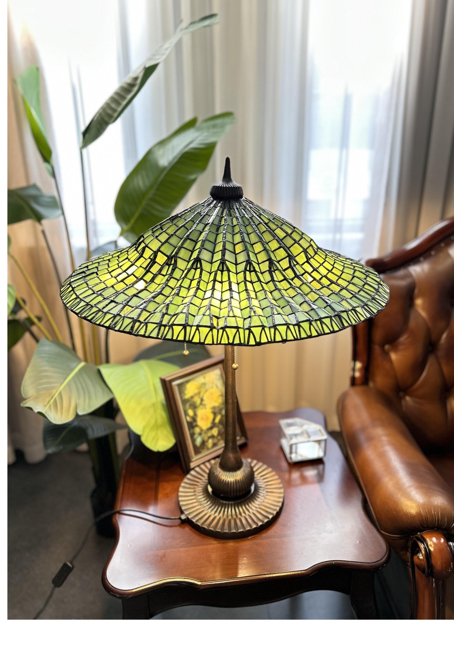 Joanne Tiffany Signature Collection Lotus Pagpda Table Lamp With Bronze Base