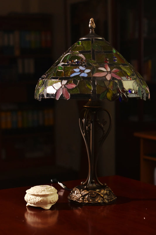 16" Large Flower Trellis Tiffany Table Lamp  with Art Décor Base