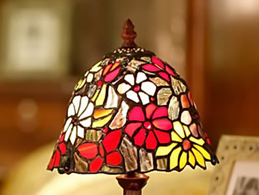 Classical 8" Butterfly Flower Tiffany Mini Table Lamp