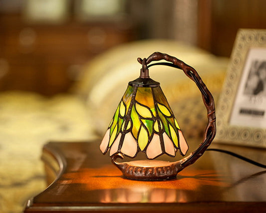 Minimal Art Green Leaf Pattern Mini Tiffany Stained Glass Night Lamp