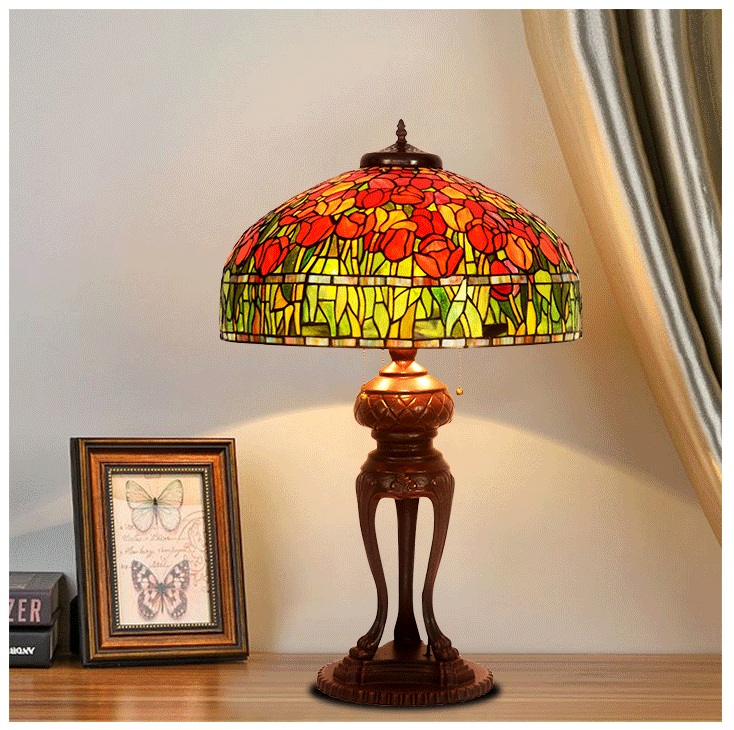 Huge 20 inches Wide Tiffany Reproduction Traditional Red Tulip Table Lamp