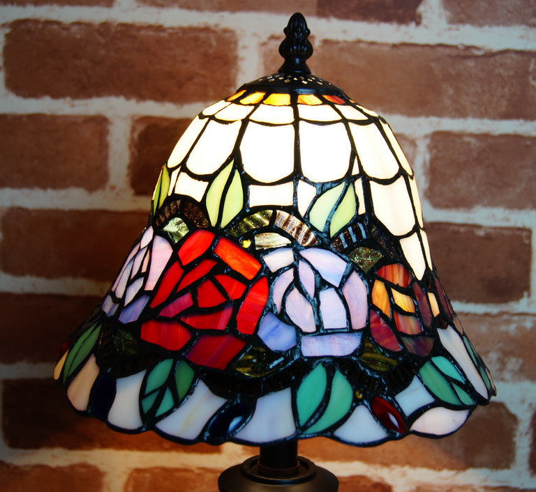 Elegant Rose Style Tiffany Buffet Lamp